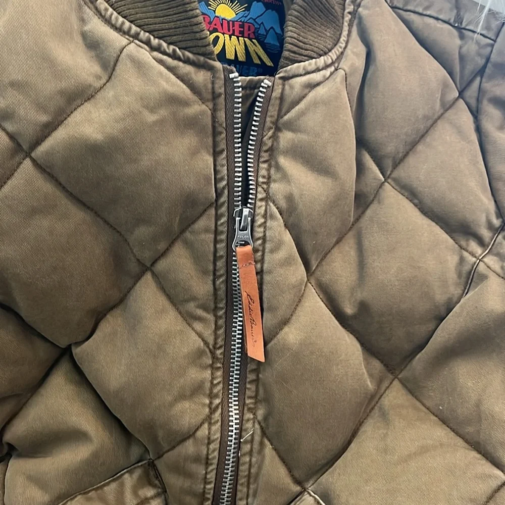 This is the Eddie Bauer1936 skyliner. It is a size women’s medium. - Picture 3 of 14